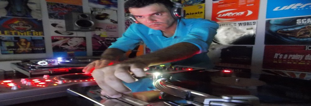 Studio DISCO DANCE MUSIC TV e Radio  Mixagens ao vivo No Vinil DJs Clique No LINK da Foto